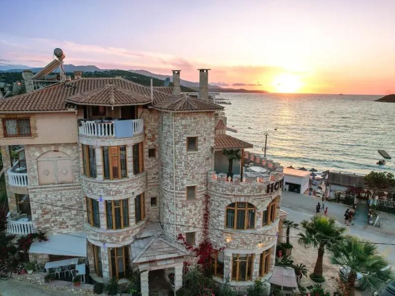 Hotel Castle