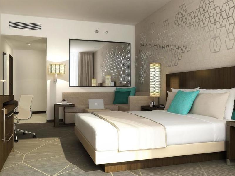 Hyatt Place Dubai Baniyas Square