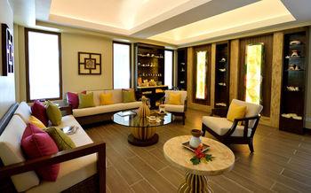 Henann Resort Alona Beach