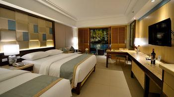 Henann Resort Alona Beach