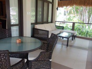 Henann Resort Alona Beach