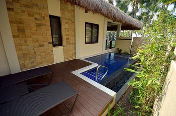 Henann Resort Alona Beach