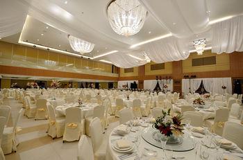 Henann Resort Alona Beach
