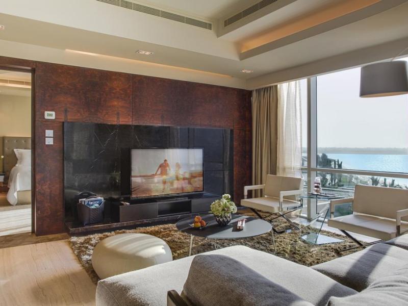 The Art Hotel & Resort