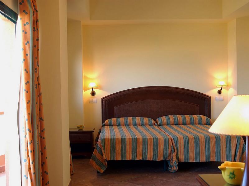 Hotel Colonial Mar by Alegria