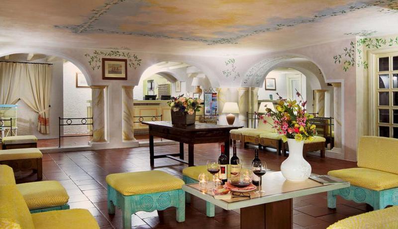 Colonna Beach Hotel & Residence