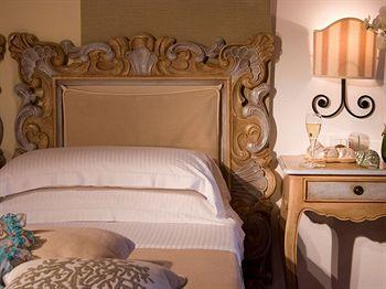 Colonna Grand Hotel Capo Testa