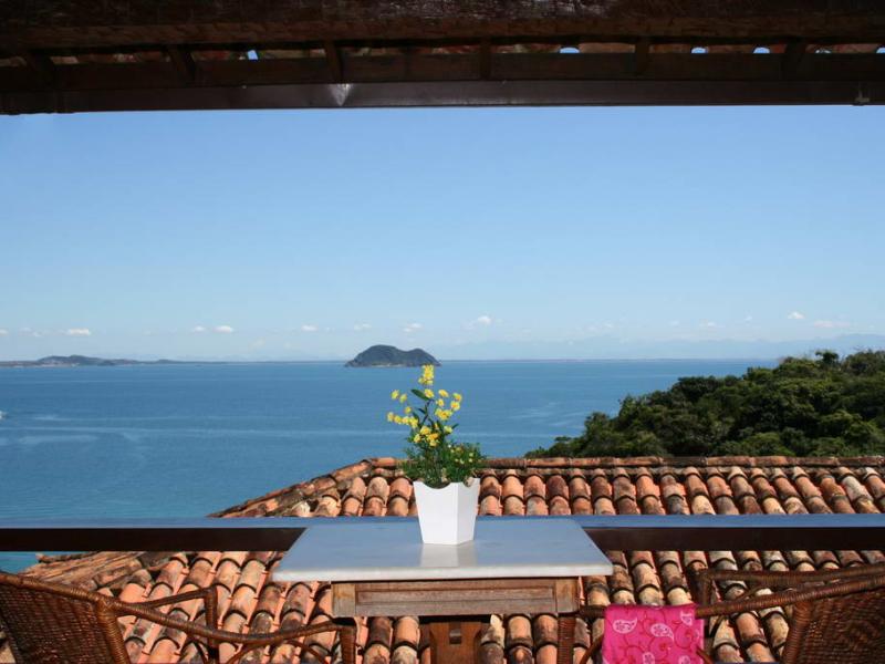 Colonna Galapagos Garden