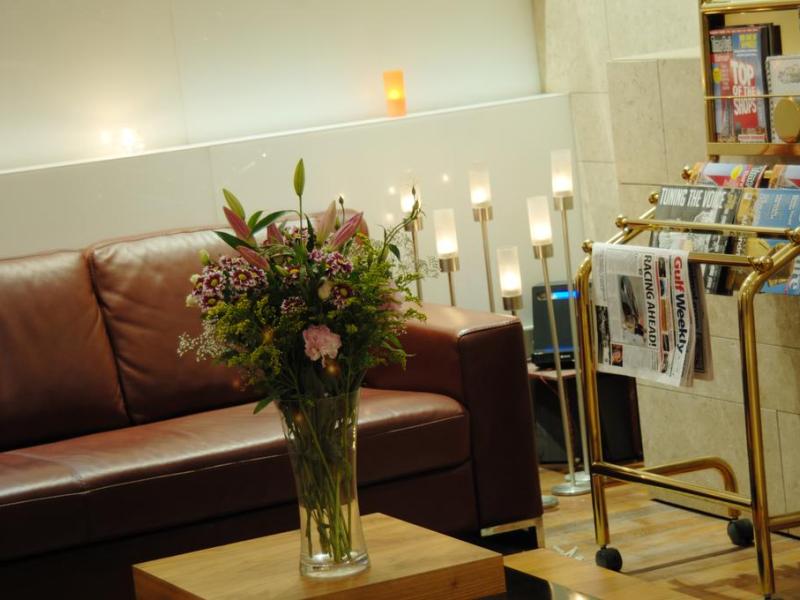 Dragon Hotel & Resort