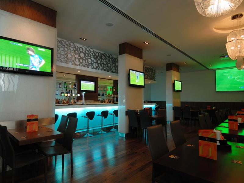 Dragon Hotel & Resort