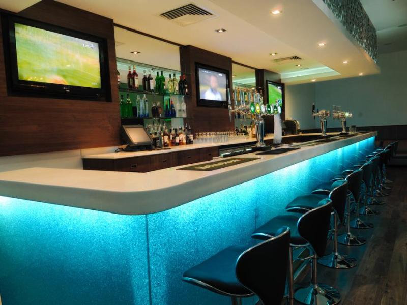 Dragon Hotel & Resort