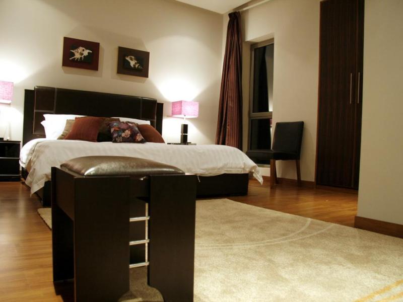 Dragon Hotel & Resort