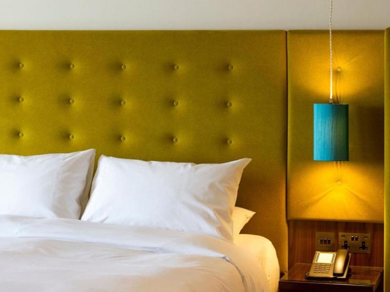 Garryvoe Hotel