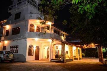 Отель Shanthi Beach Resort Шри-Ланка, Унаватуна, фото 15