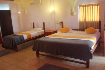 Отель Shanthi Beach Resort Шри-Ланка, Унаватуна, фото 25