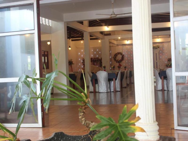 Shanthi Beach Resort