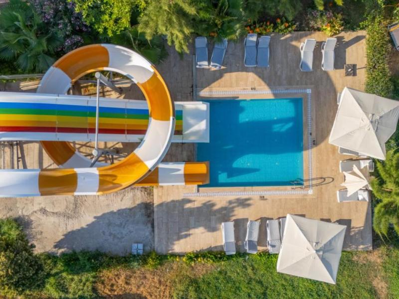 Ladonia Hotels Luna Beach Resort