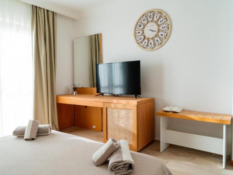 Ladonia Hotels Luna Beach Resort