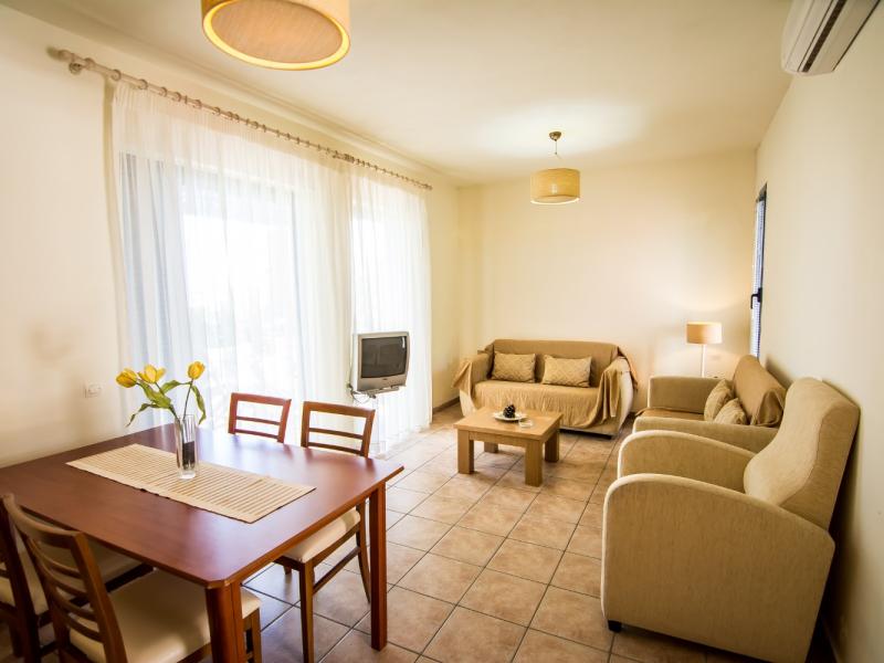 Akti Barbati Apartments 