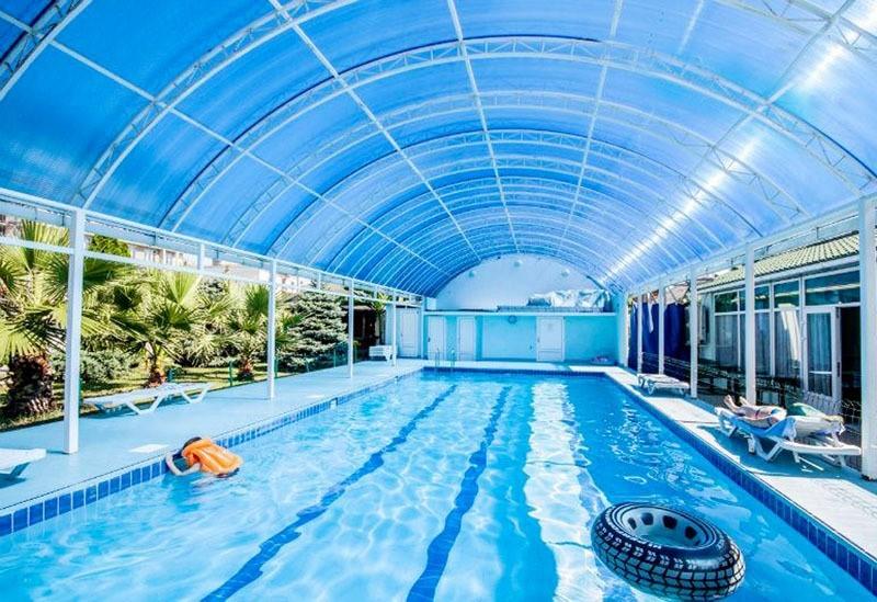 Зеленый Попугай