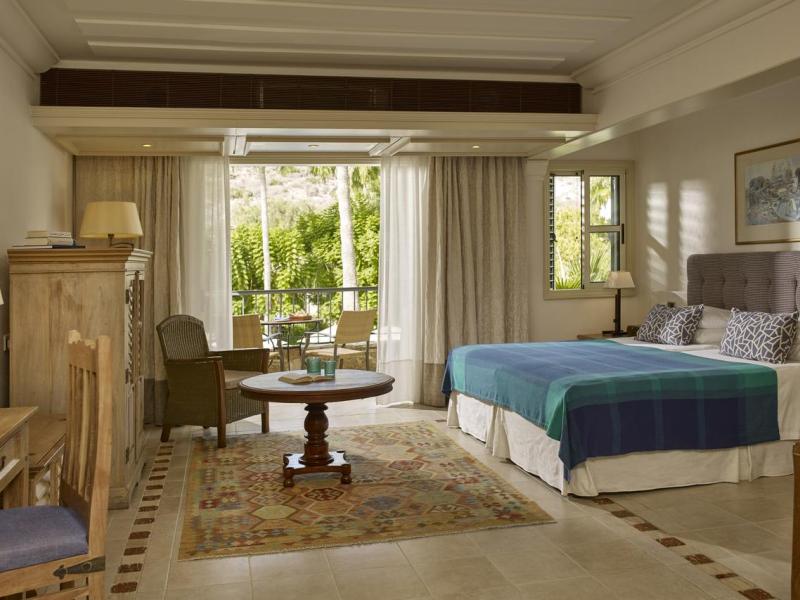 Columbia Beach Resort