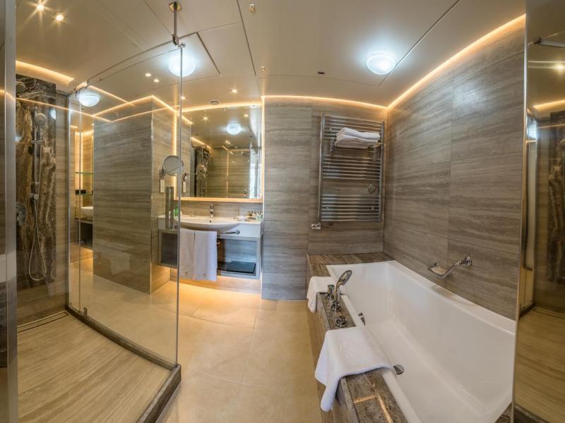 Columbia Beach Resort