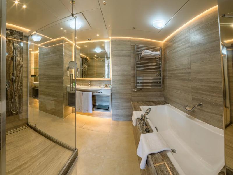 Columbia Beach Resort