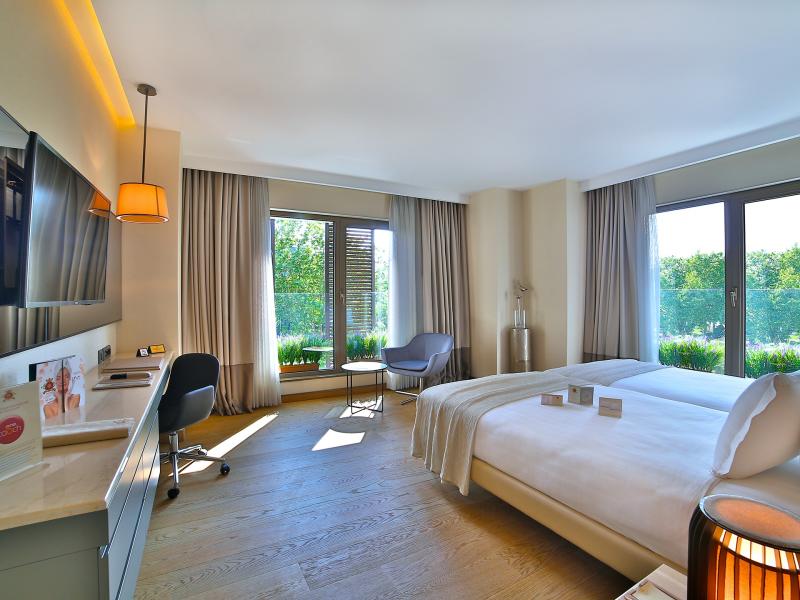 Dosso Dossi Hotels Downtown