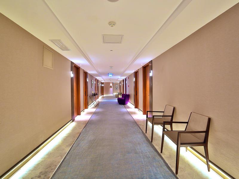 Dosso Dossi Hotels Downtown