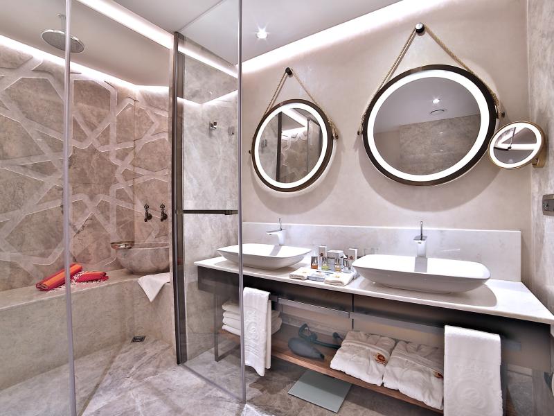 Dosso Dossi Hotels Downtown