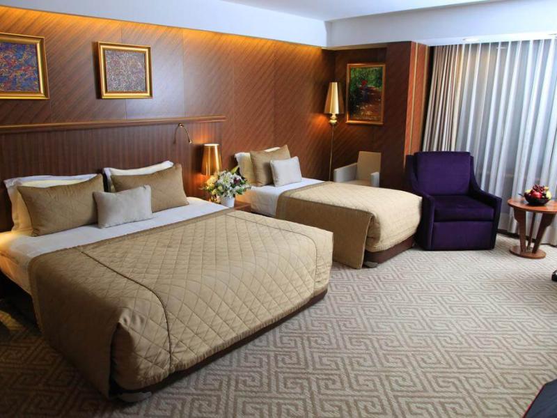 Zimmer Bosphorus Hotel