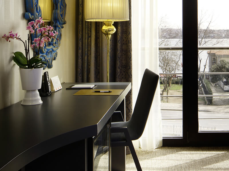 Zimmer Bosphorus Hotel
