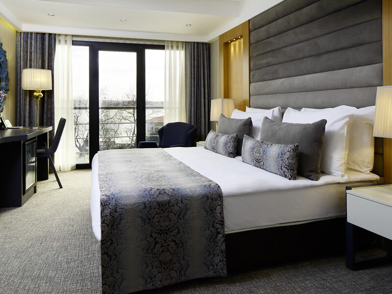 Zimmer Bosphorus Hotel