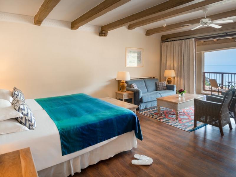 Columbia Beach Resort Pissouri