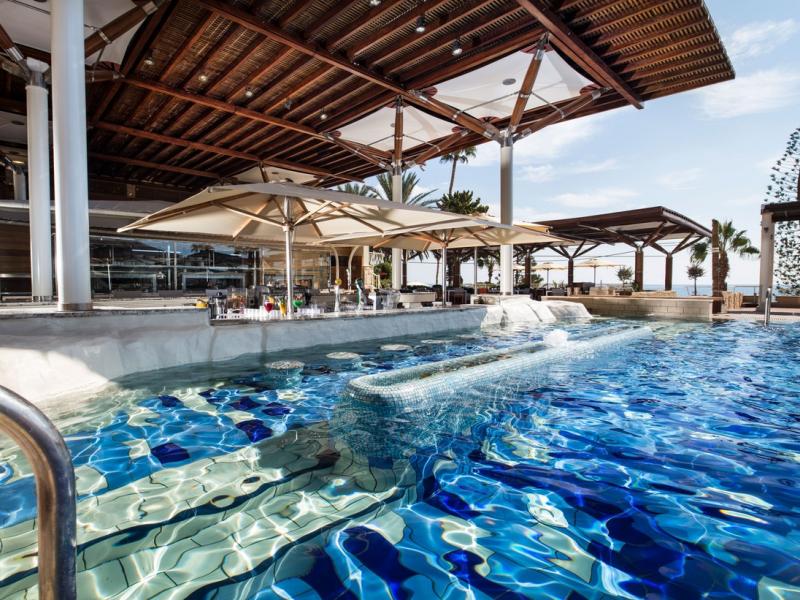 Columbia Beach Resort Pissouri