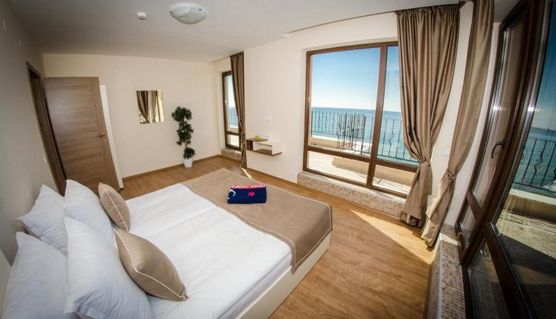 Premier Fort Beach Apartments