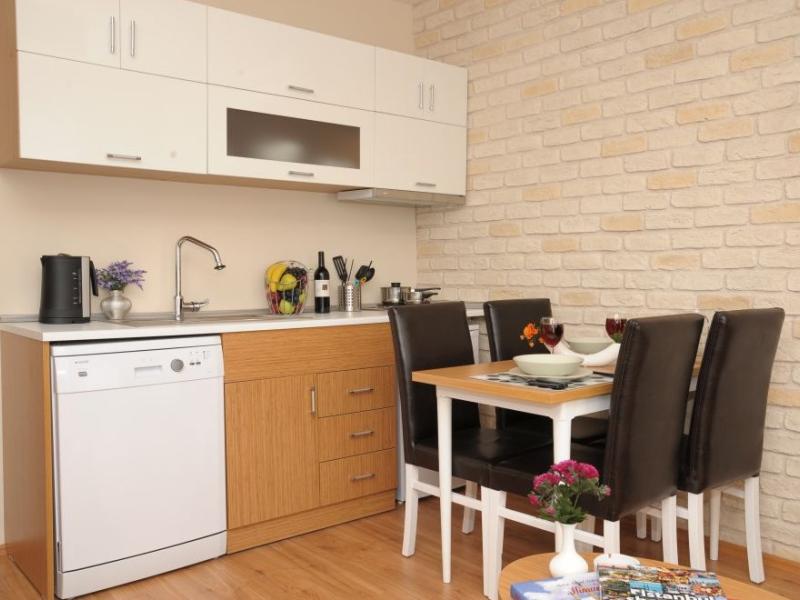 Three Apples Elmadag Residence