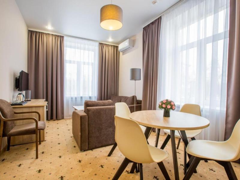 Гостиница Ярославская