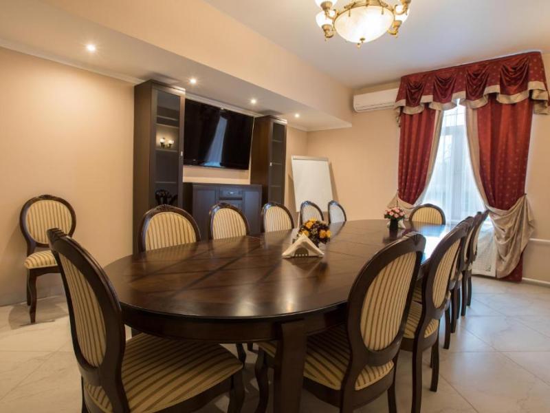 Гостиница Ярославская