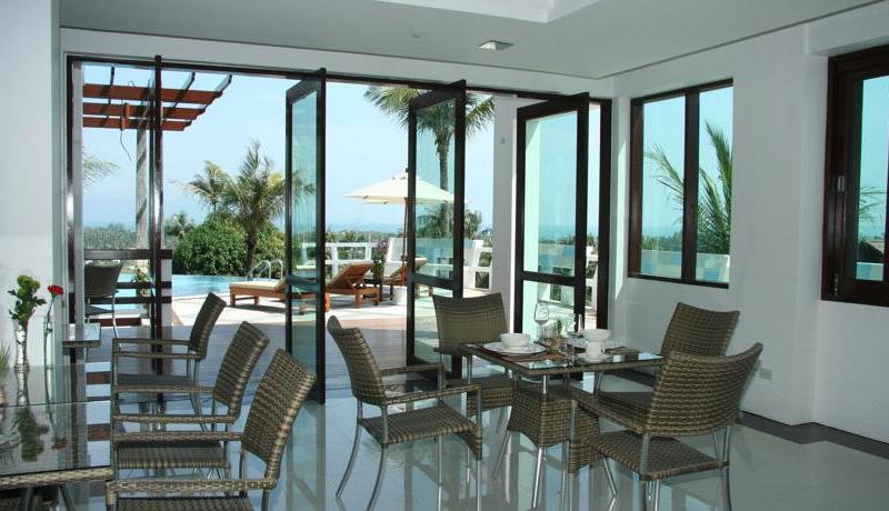 Grand Hill Residence