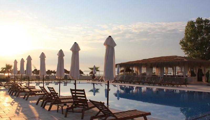 Apolonia Resort