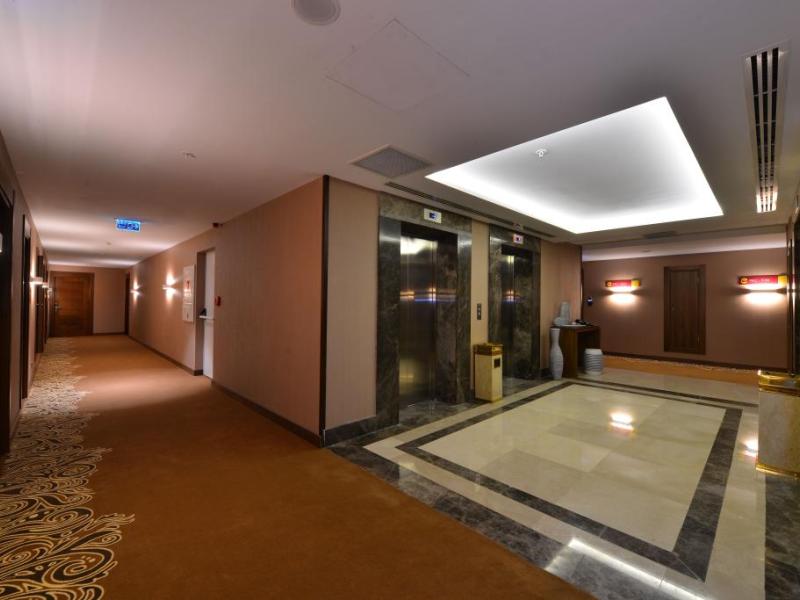 Clarion Hotel Istanbul Mahmutbey
