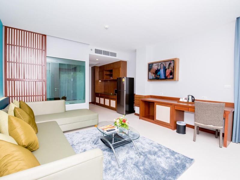 Fishermen`s Harbour Urban Resort