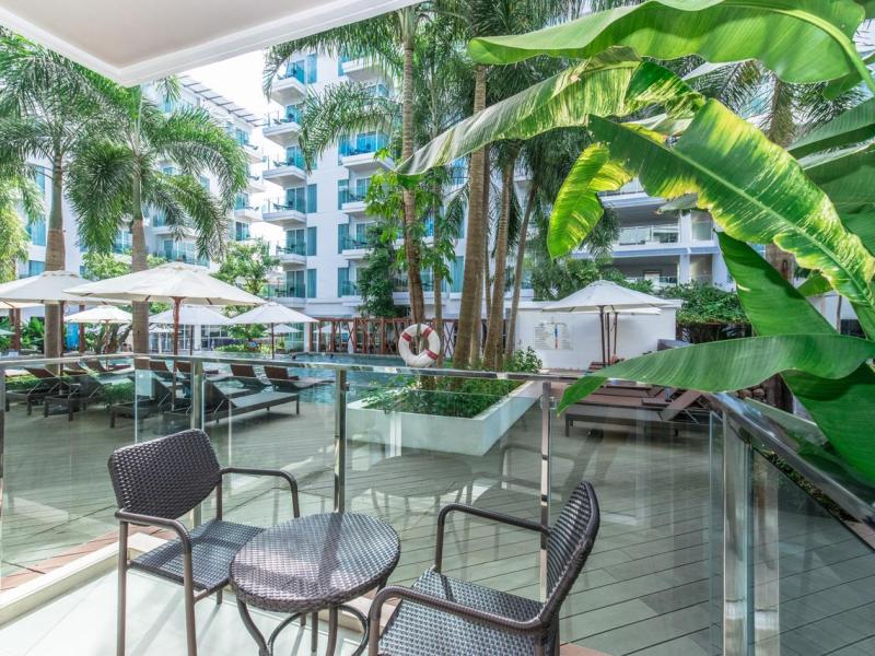 Fishermen`s Harbour Urban Resort