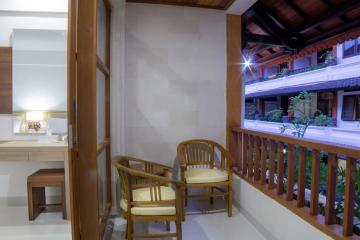 Отель RedDoorz @ Raya Pantai Kuta Индонезия, Кута, фото 19