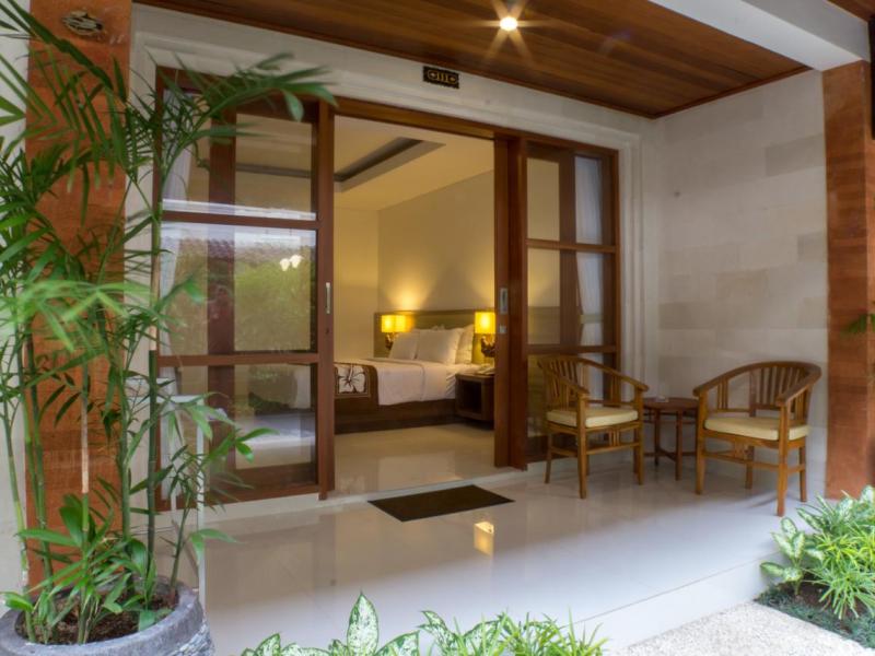 RedDoorz @ Raya Pantai Kuta