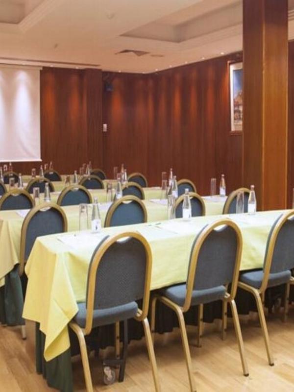 Vilana Hotel