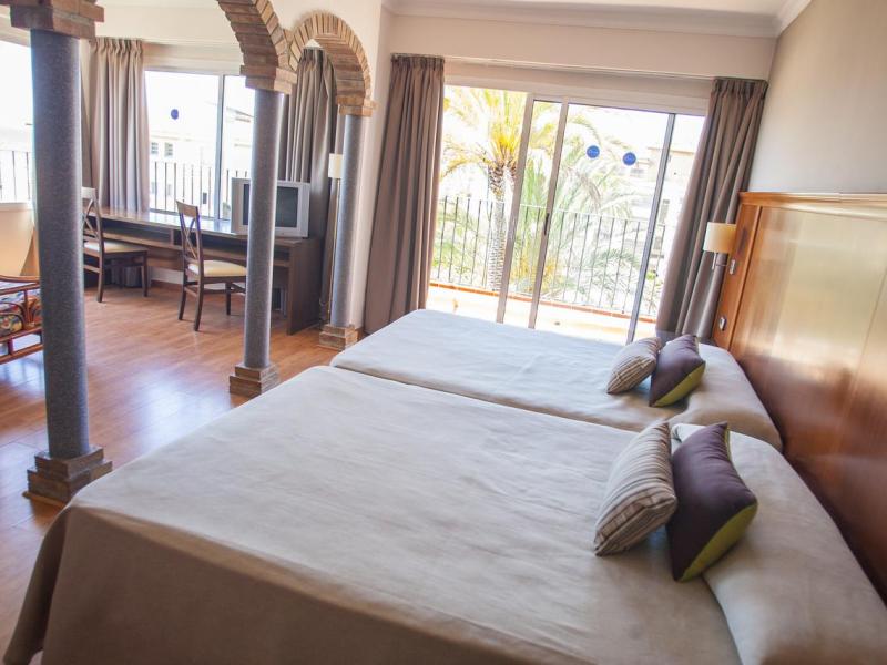 Hotel Comarruga Platja