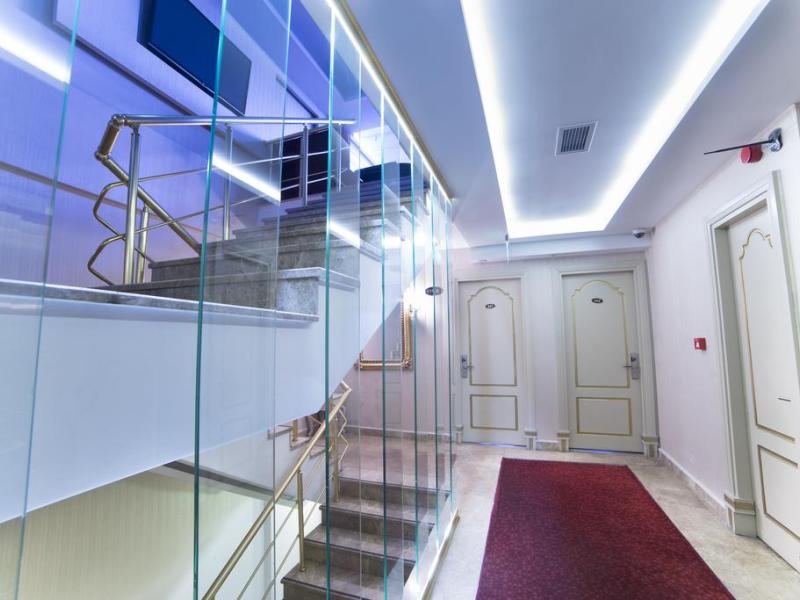 Parmada Hotel