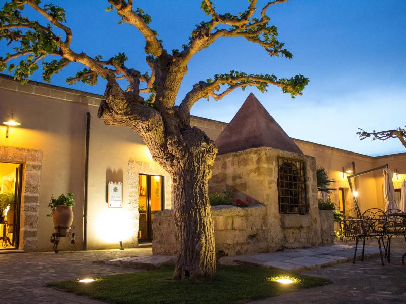 Baglio Oneto Resort and Wines